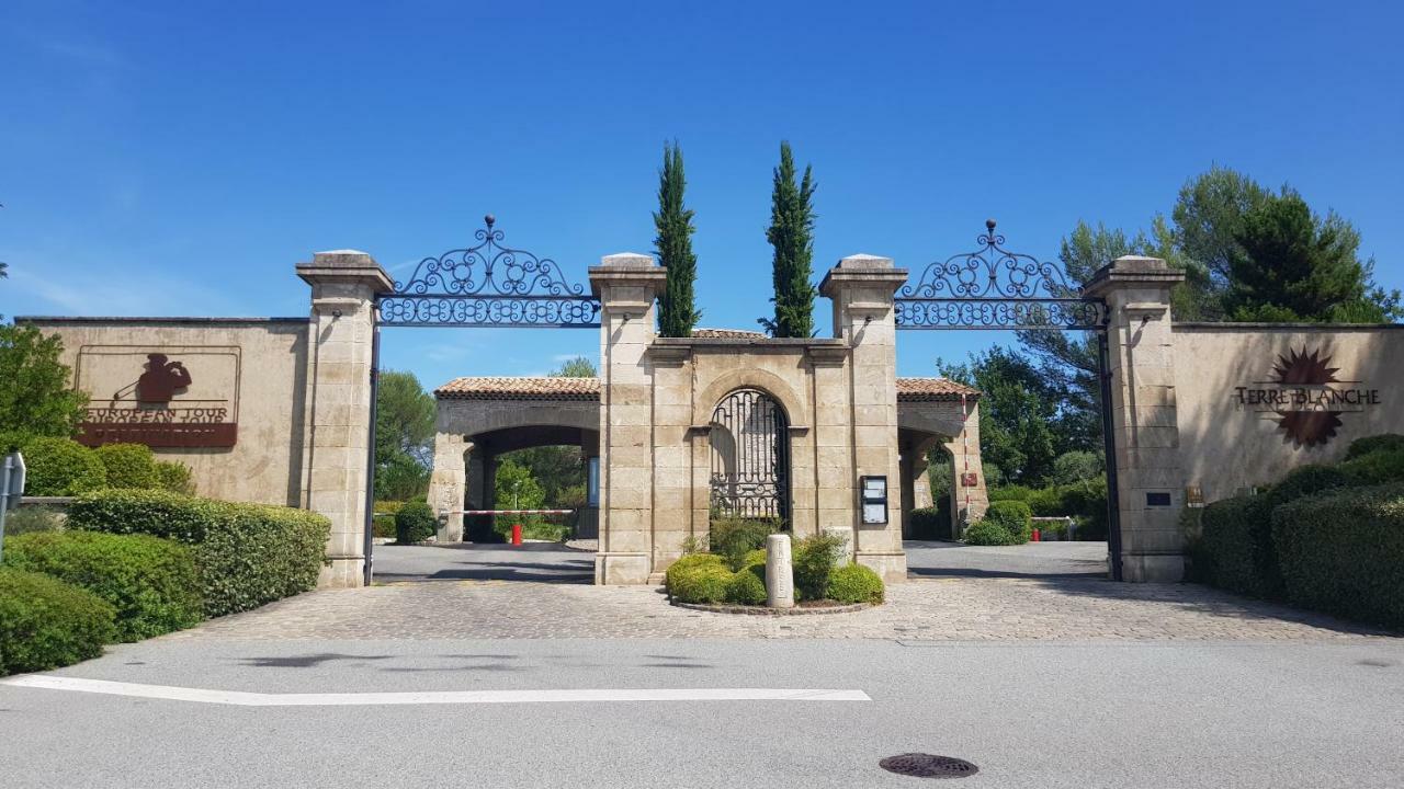 Domaine Geodora, Parfumeur En Provence Villa Montauroux Kültér fotó